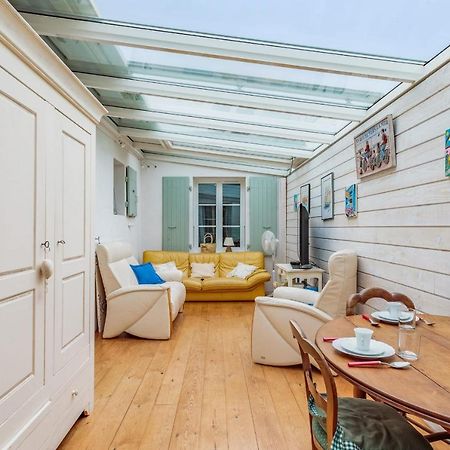 Nice Studio With Veranda Nearby The Beach In La Flotte - Welkeys Exterior foto